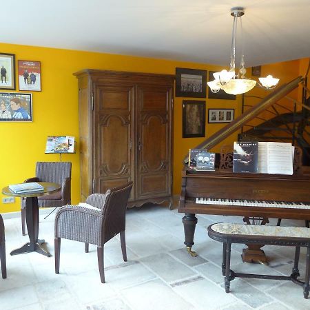 Le Piano Hotel Biesles Luaran gambar