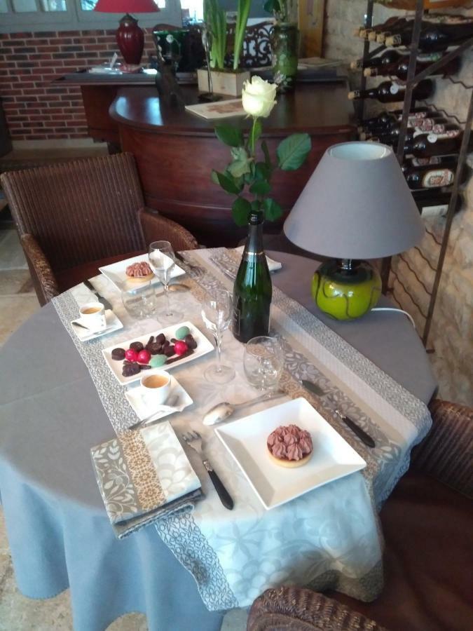 Le Piano Hotel Biesles Luaran gambar