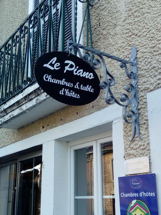 Le Piano Hotel Biesles Luaran gambar