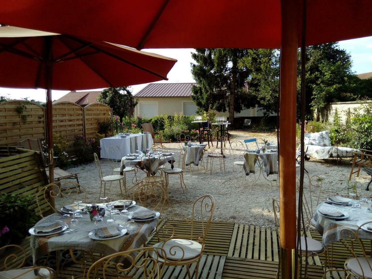 Le Piano Hotel Biesles Luaran gambar