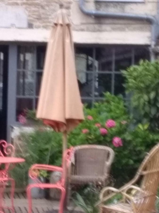 Le Piano Hotel Biesles Luaran gambar